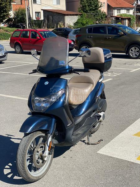 Piaggio Beverly