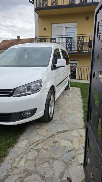 Volkswagen Caddy maxi 2.0