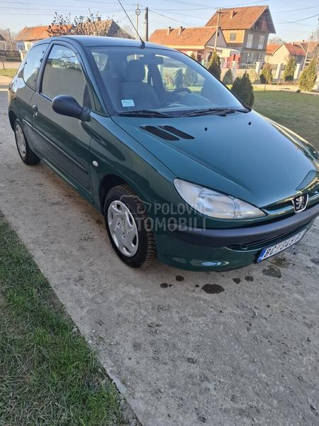 Peugeot 206 