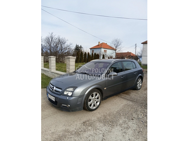 Opel Signum 