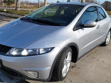 Honda Civic 1,8
