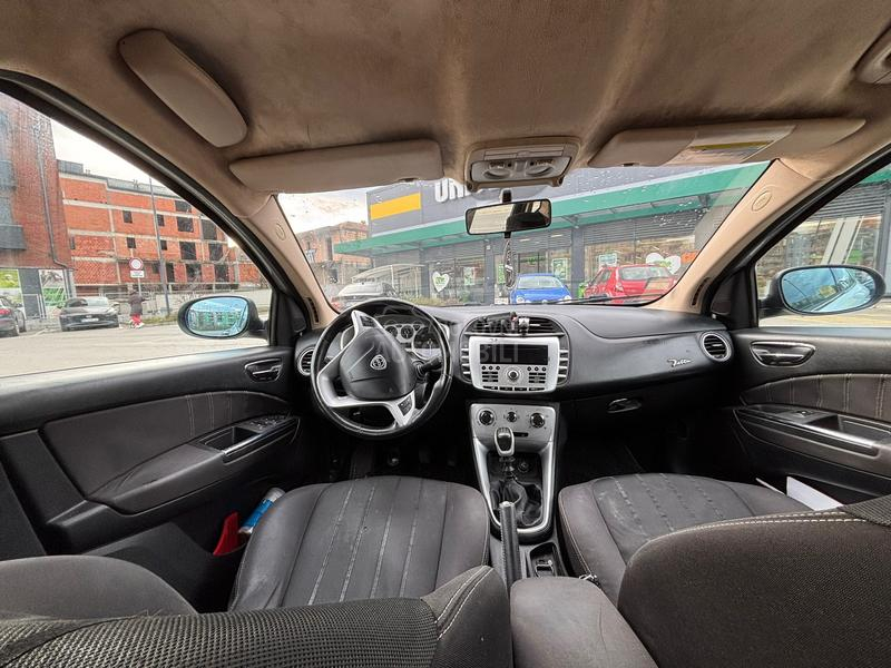 Lancia Delta 1.6 MJET