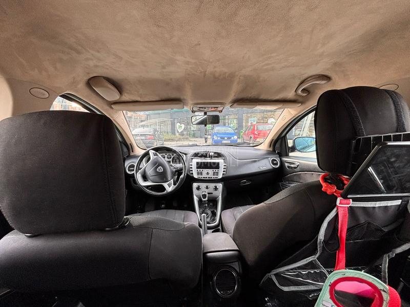 Lancia Delta 1.6 MJET