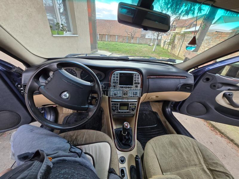 Lancia Lybra 1.9