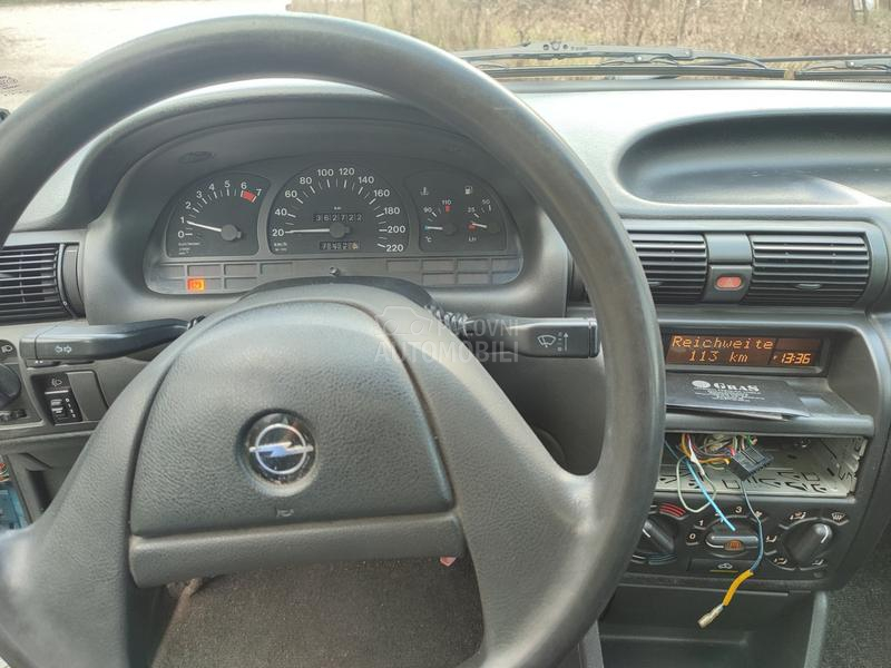Opel Astra F 1.6