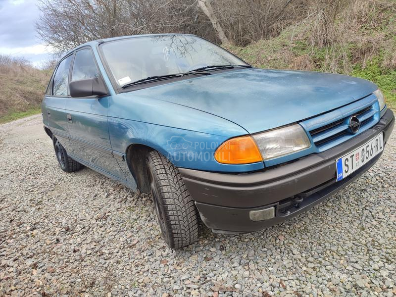 Opel Astra F 1.6