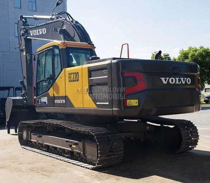 Volvo EC 220