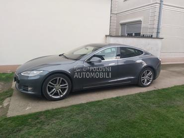 Tesla Model S 85BESPLATNO PUNJENJE