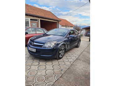 Opel Astra H 1.6 GTC
