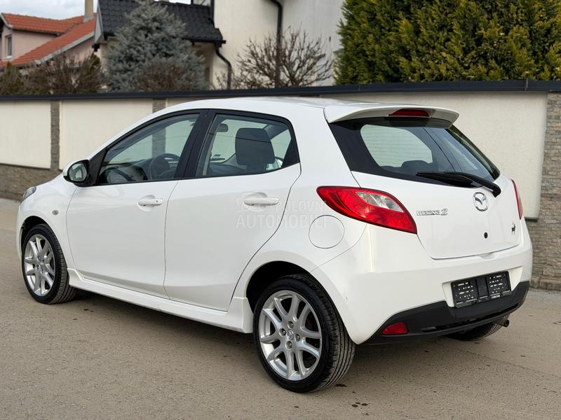 Mazda 2 1.5 GTA  PERLA  CH