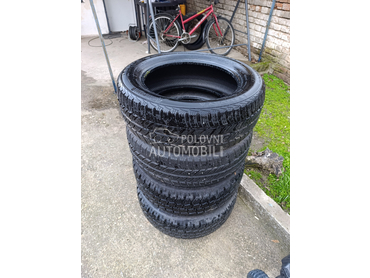 Continental 215/60 R17 Zimska