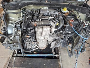 motor 1.4 ehdi za Citroen C3