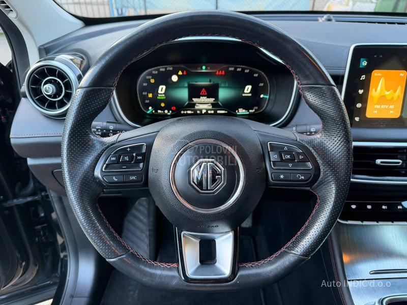 MG EHS 1.5T PHEV Luxury