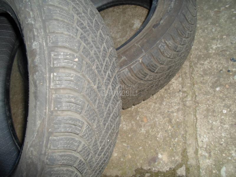 Nexen 185/60 R15 Zimska