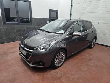 Peugeot 208 1.2b allure