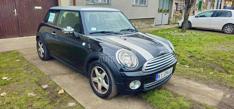 MINI Cooper 