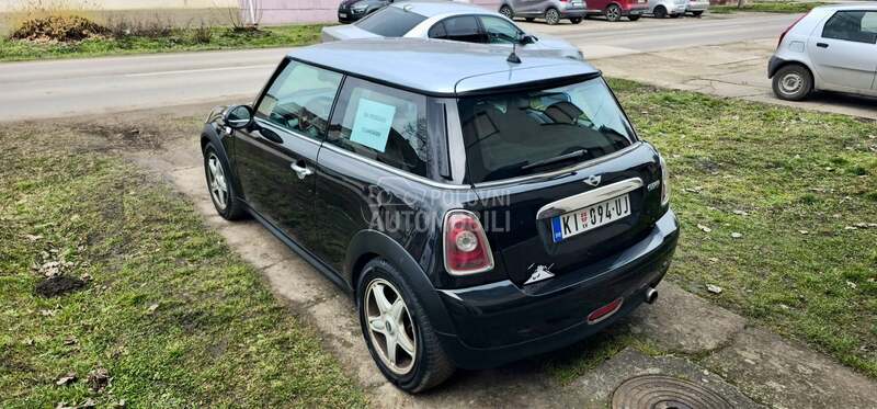 MINI Cooper 