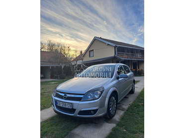 Opel Astra H 