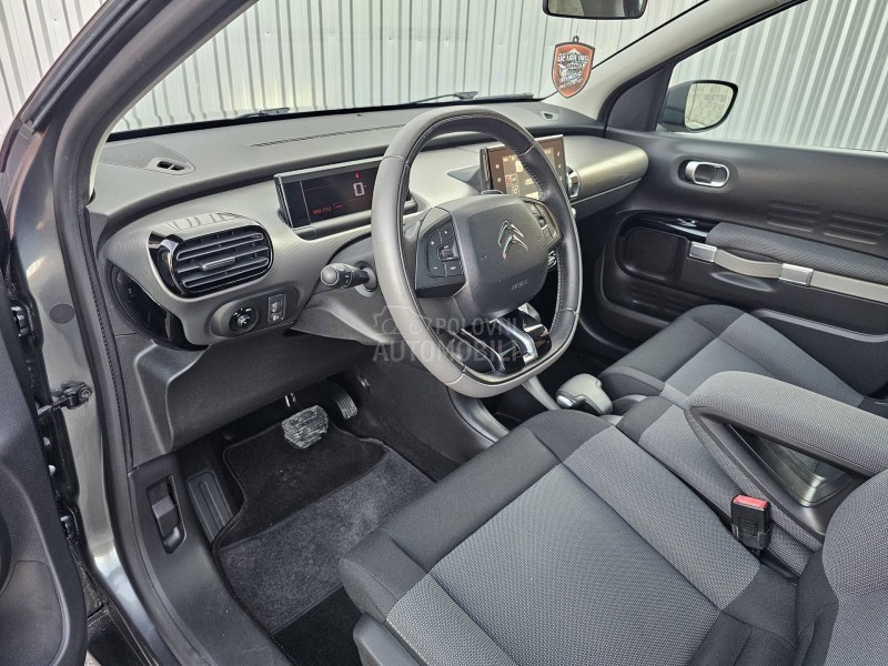 Citroen C4 Cactus 1.2b /AUT0MATIK/