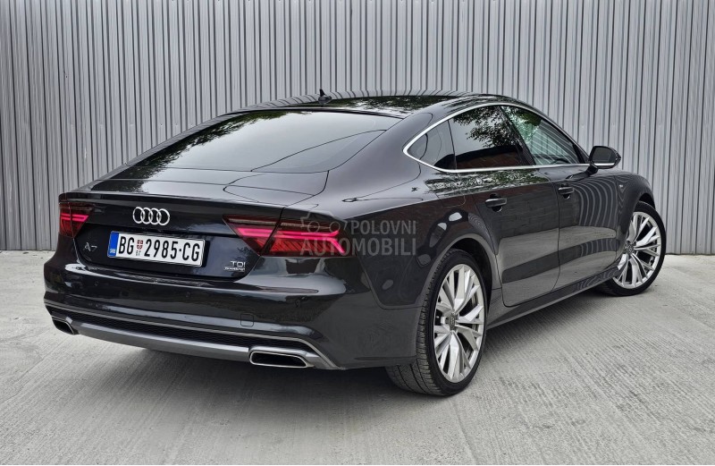Audi A7 320k s S-line MATRIX