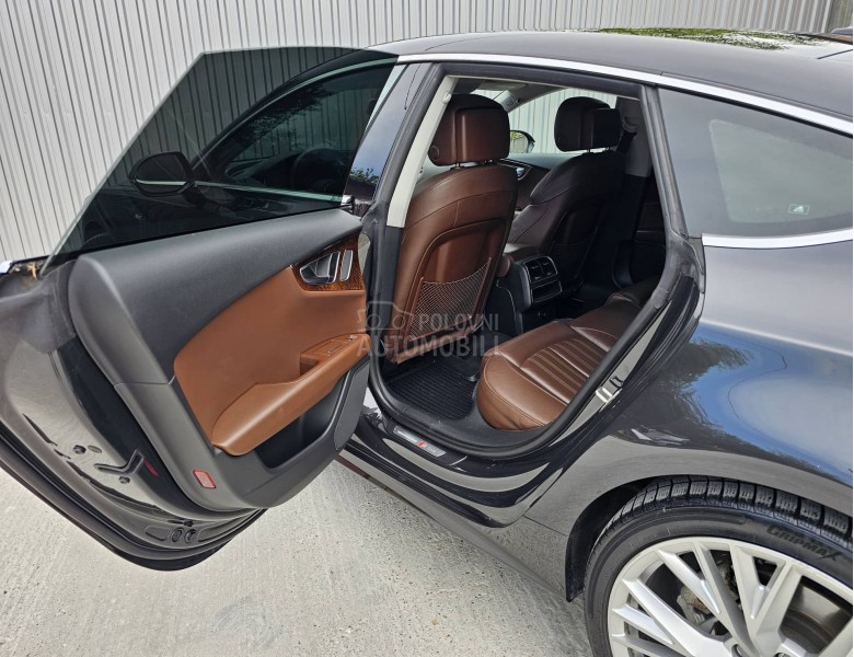 Audi A7 320k s S-line MATRIX