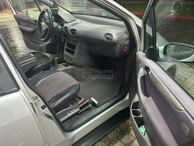 Mercedes Benz A 170 avangard