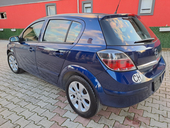 Opel Astra H 1.8 ful 169000 NOVO