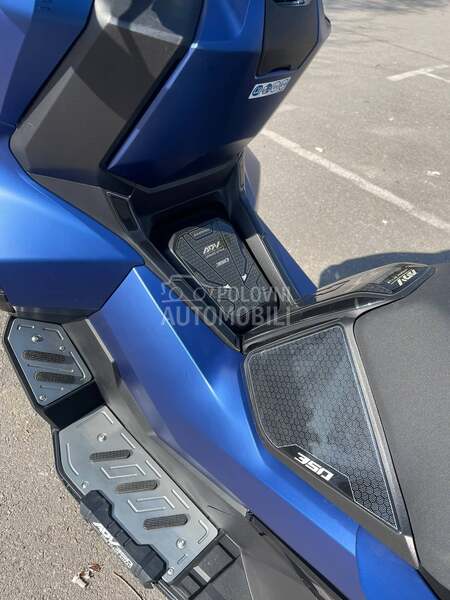 Honda ADV 350