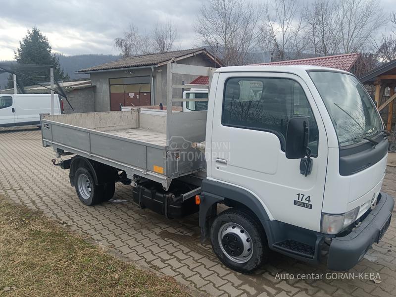 Nissan CABSTAR