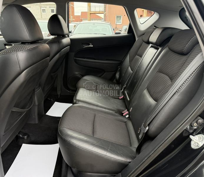 Hyundai i30 2.0 SPORT SWlSS