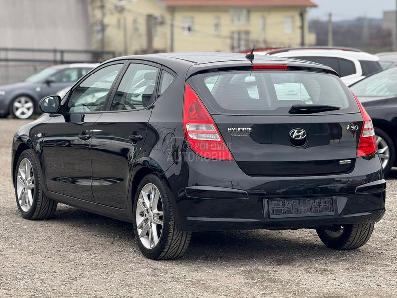 Hyundai i30 2.0 SPORT SWlSS