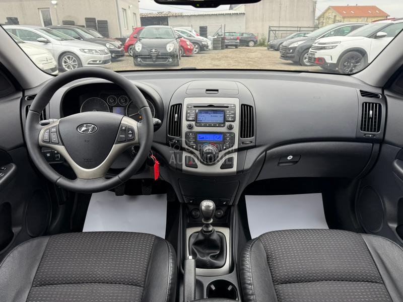 Hyundai i30 2.0 SPORT SWlSS