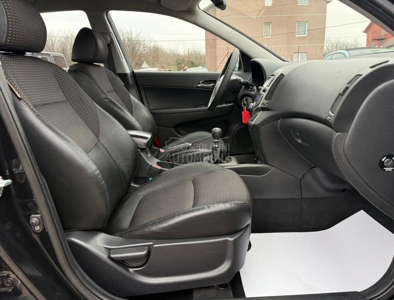 Hyundai i30 2.0 SPORT SWlSS