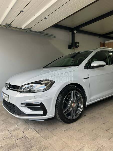 Volkswagen Golf 7 