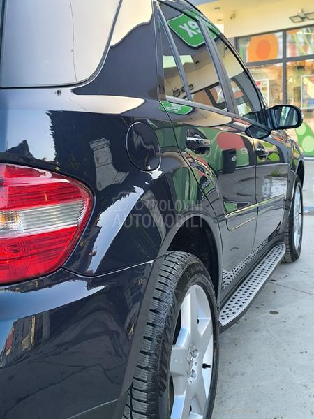 Mercedes Benz ML 320 