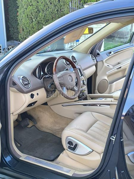 Mercedes Benz ML 320 