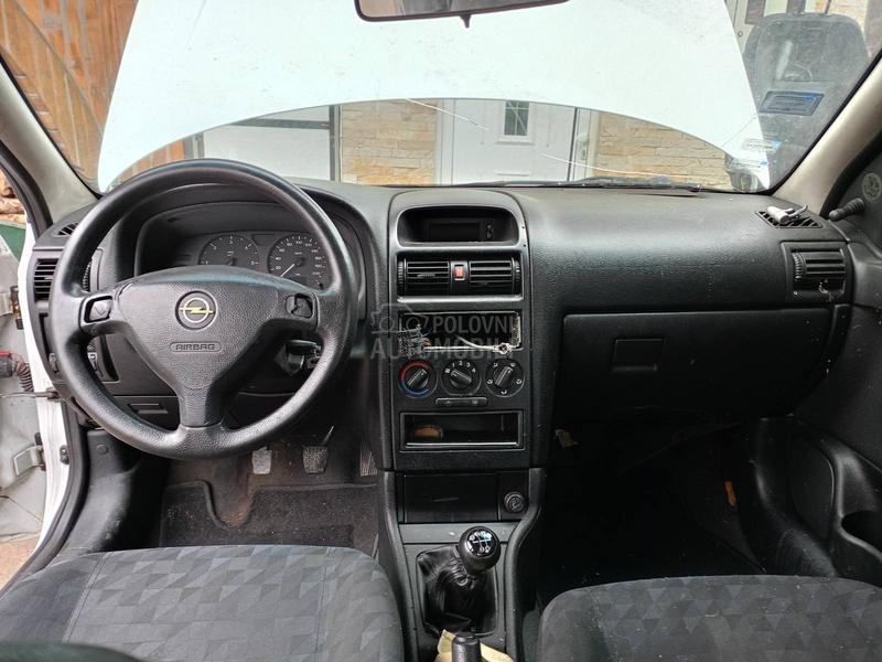 Opel Astra G 