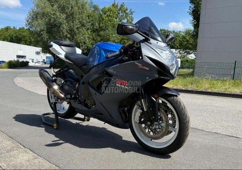 Suzuki GSXR