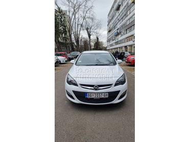 Opel Astra J 