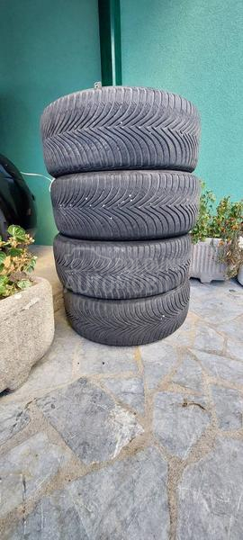 Michelin 215/55 R16 Zimska