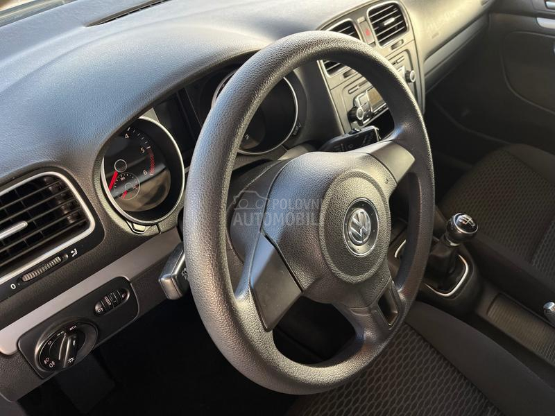 Volkswagen Golf 6 1.6 TDI