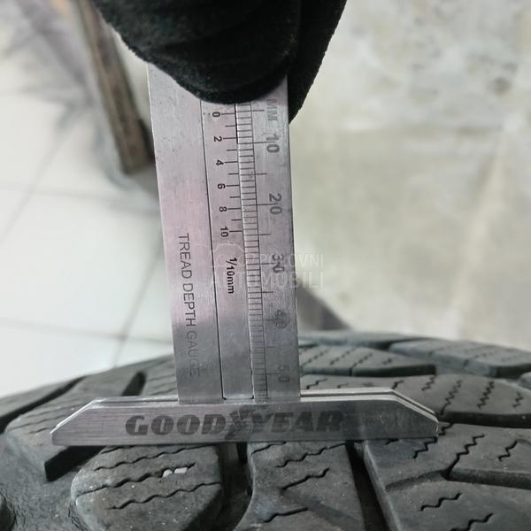 Lassa 225/60 R18 Zimska