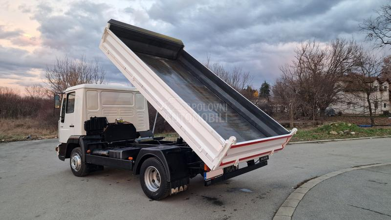 MAN L2000 8.185 4x2 LC