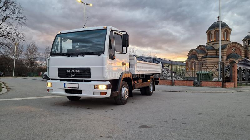 MAN L2000 8.185 4x2 LC