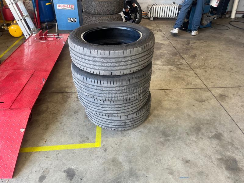 Continental 215/55 R18 Letnja