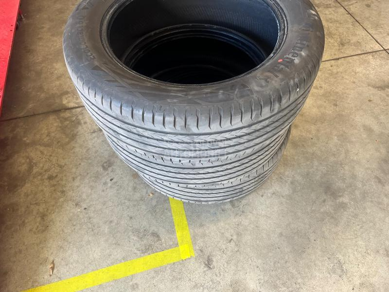 Continental 215/55 R18 Letnja
