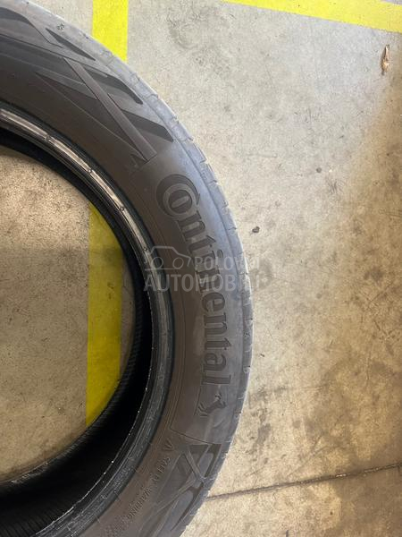 Continental 215/55 R18 Letnja