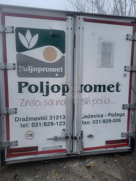 Adria hladnjaca sa termo kingom