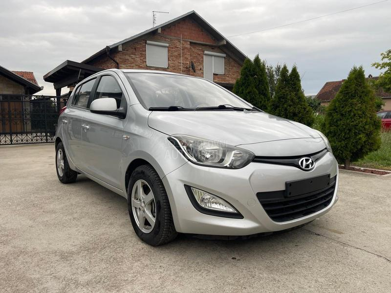 Hyundai i20 