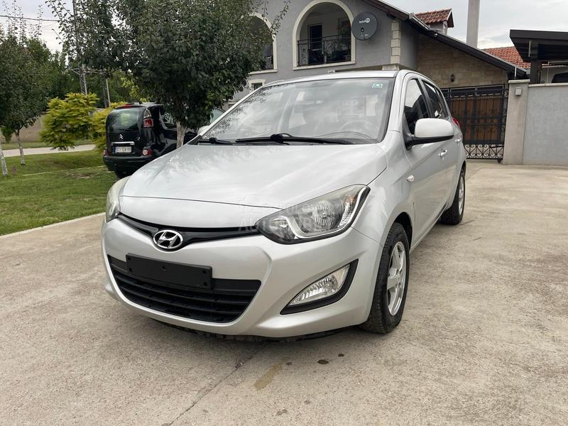 Hyundai i20 